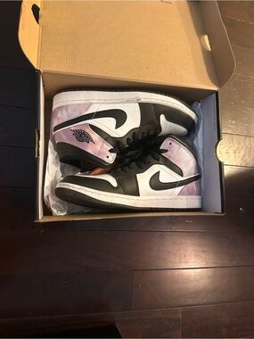 Nike Air Jordan 1 High - White, Black & Light Pink Marble